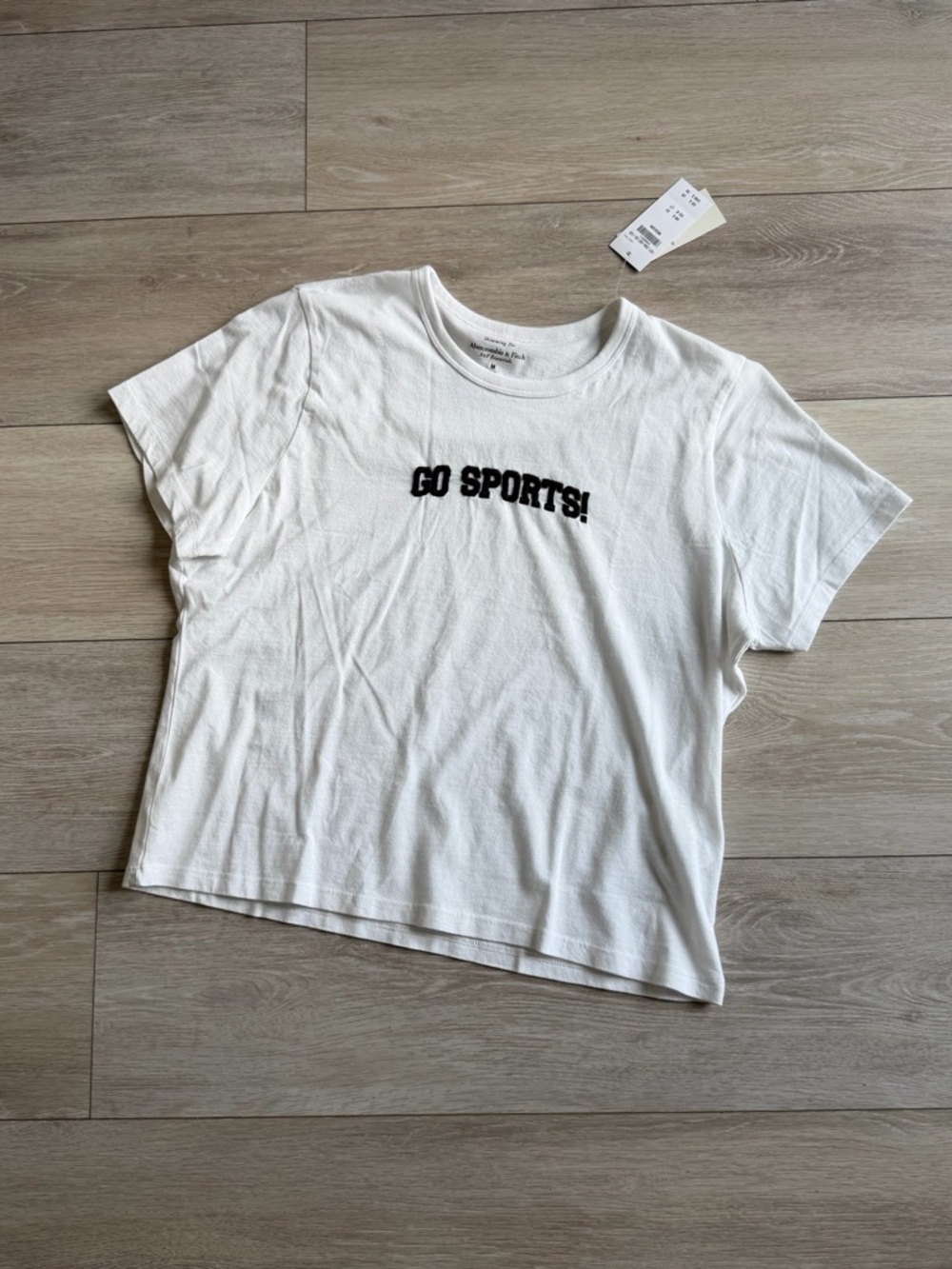 Abercrombie & fitch skimming tee shirts women’s size medium